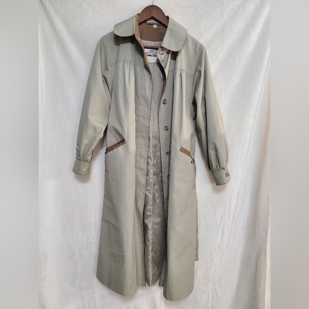 Vintage Windsor Bay Women's Trench Coat Size 12P